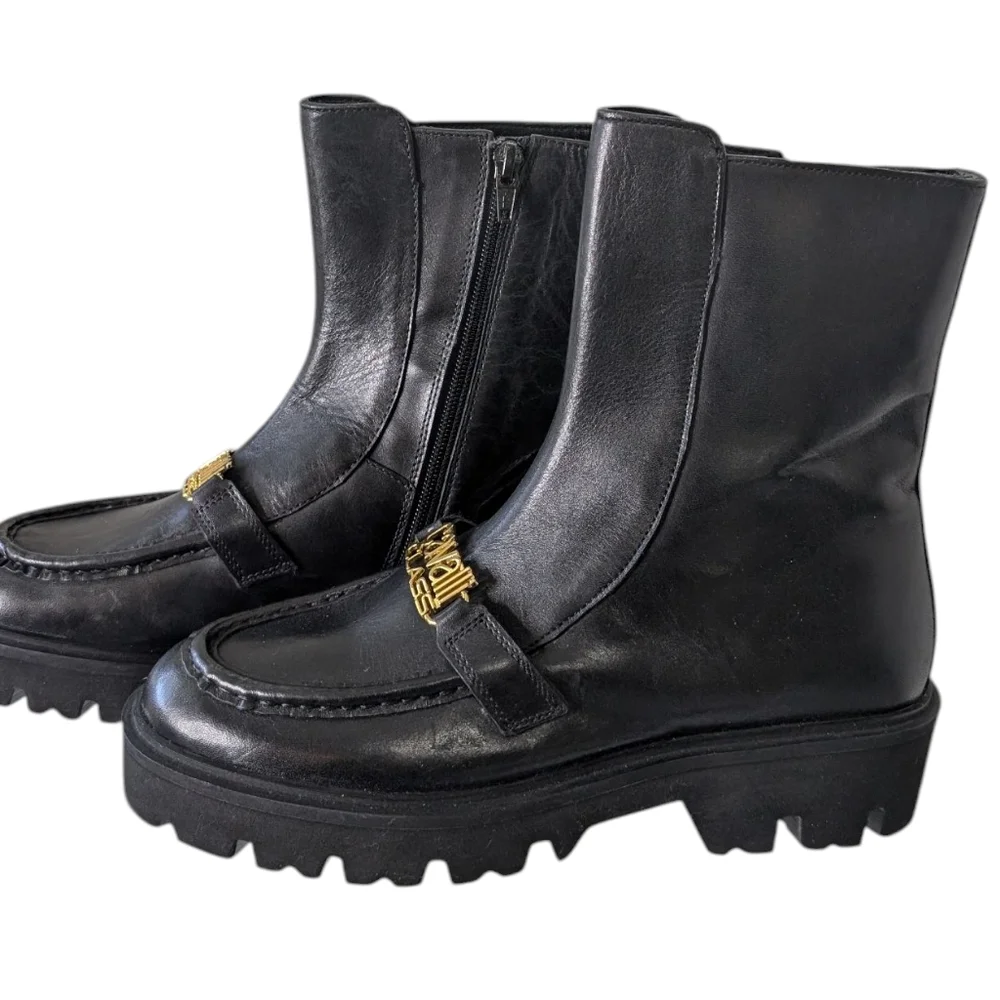 Cavalli Class Black Leather Cortina Platform Lug Boots...Size EU 38(US 7.5-8)